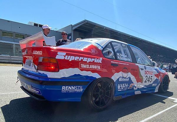 BATTESIMO VINCENTE AL NURBURGRING DEL NUOVO SCARICO SUPERSPRINT PER LA BMW M3 E36