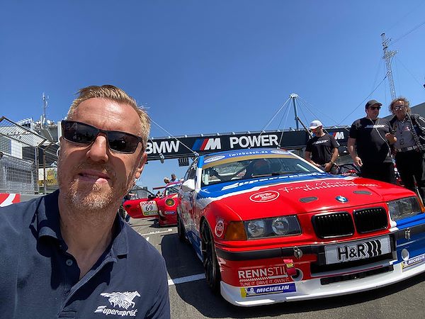 BATTESIMO VINCENTE AL NURBURGRING DEL NUOVO SCARICO SUPERSPRINT PER LA BMW M3 E36