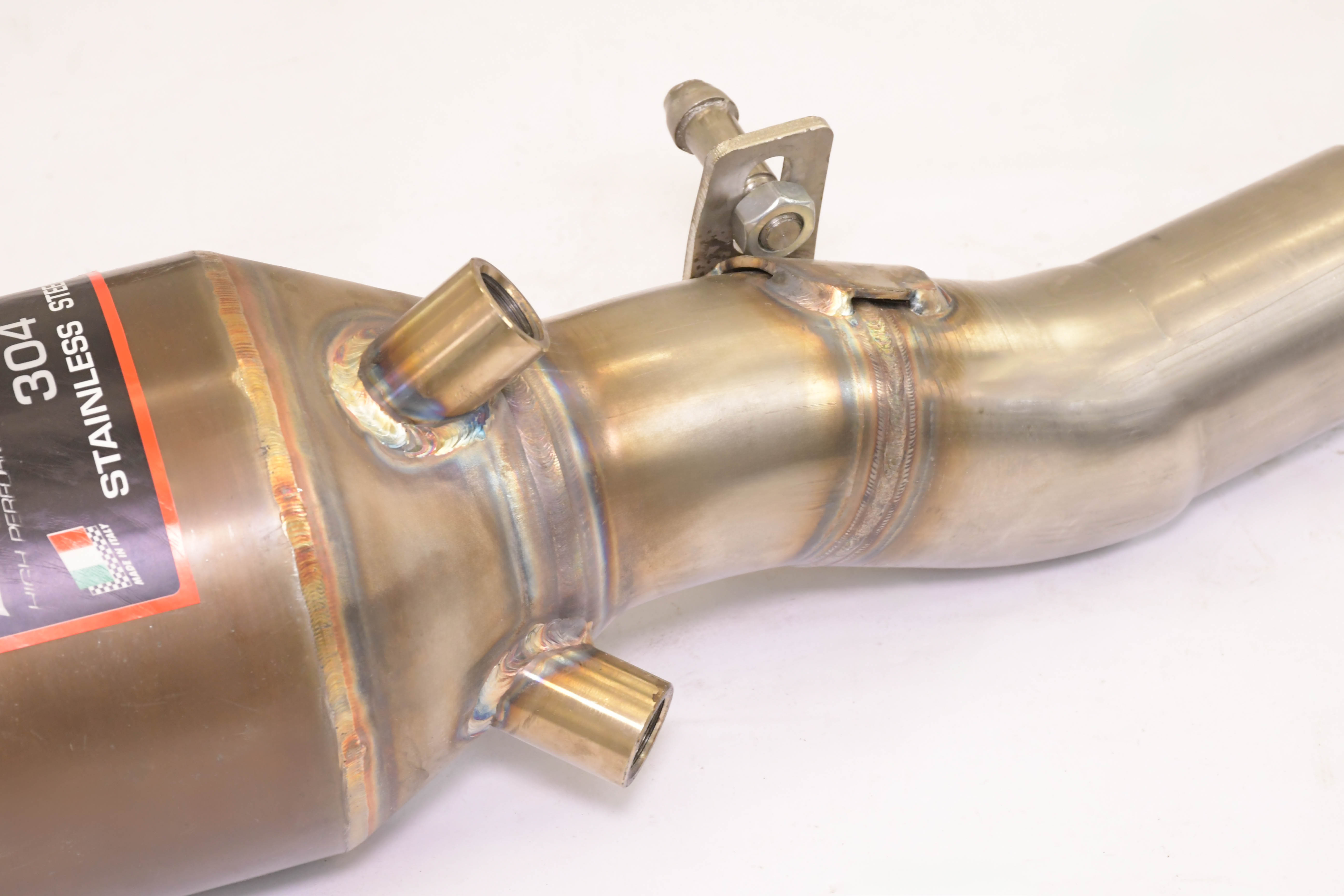 Tubo Anterior derecho con catalizador metalico 