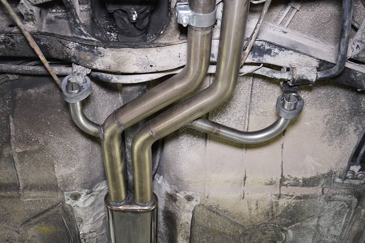 Centre exhaust (With hanger kit model)