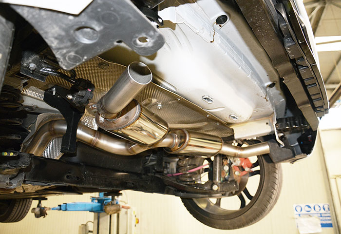 scarico akrapovic clio rs
