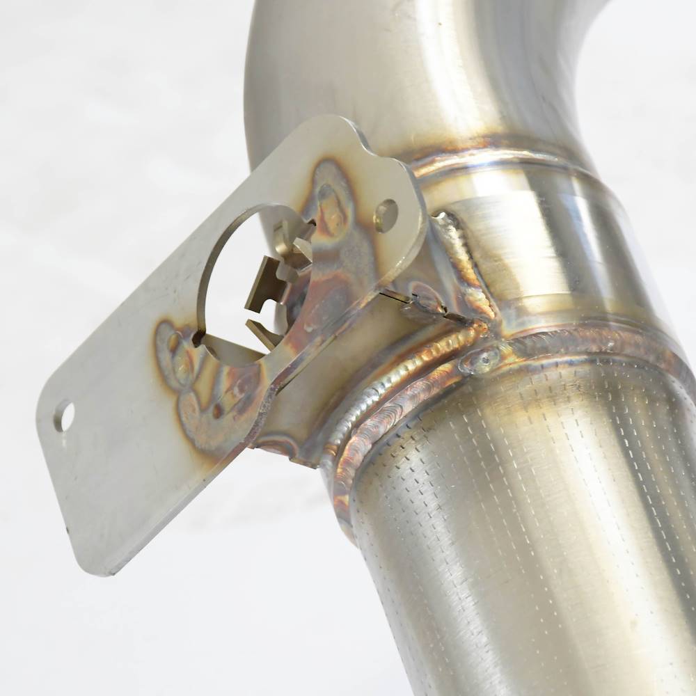 Rear exhaust right - left with valve