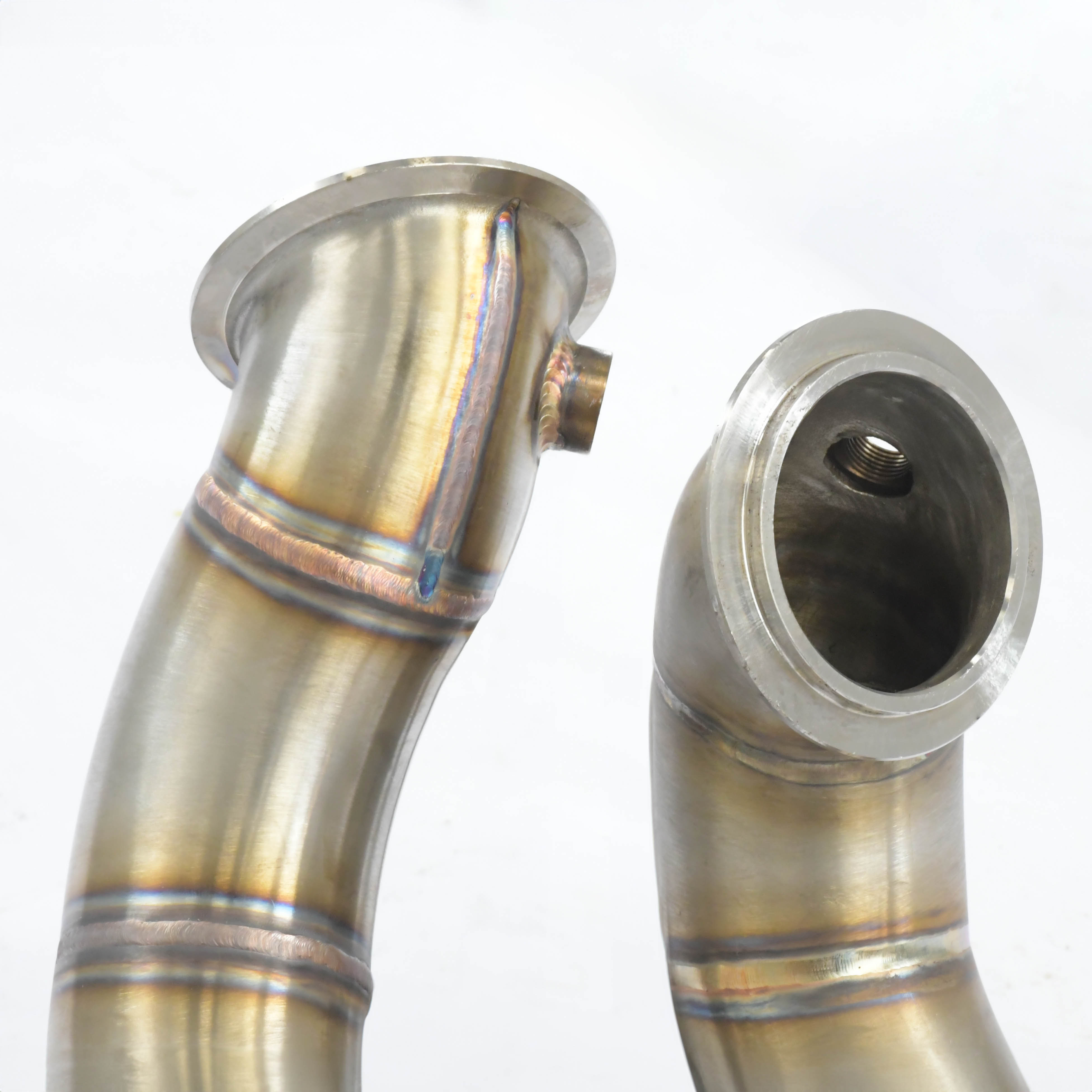 Downpipe kit (Replaces catalytic converter) 