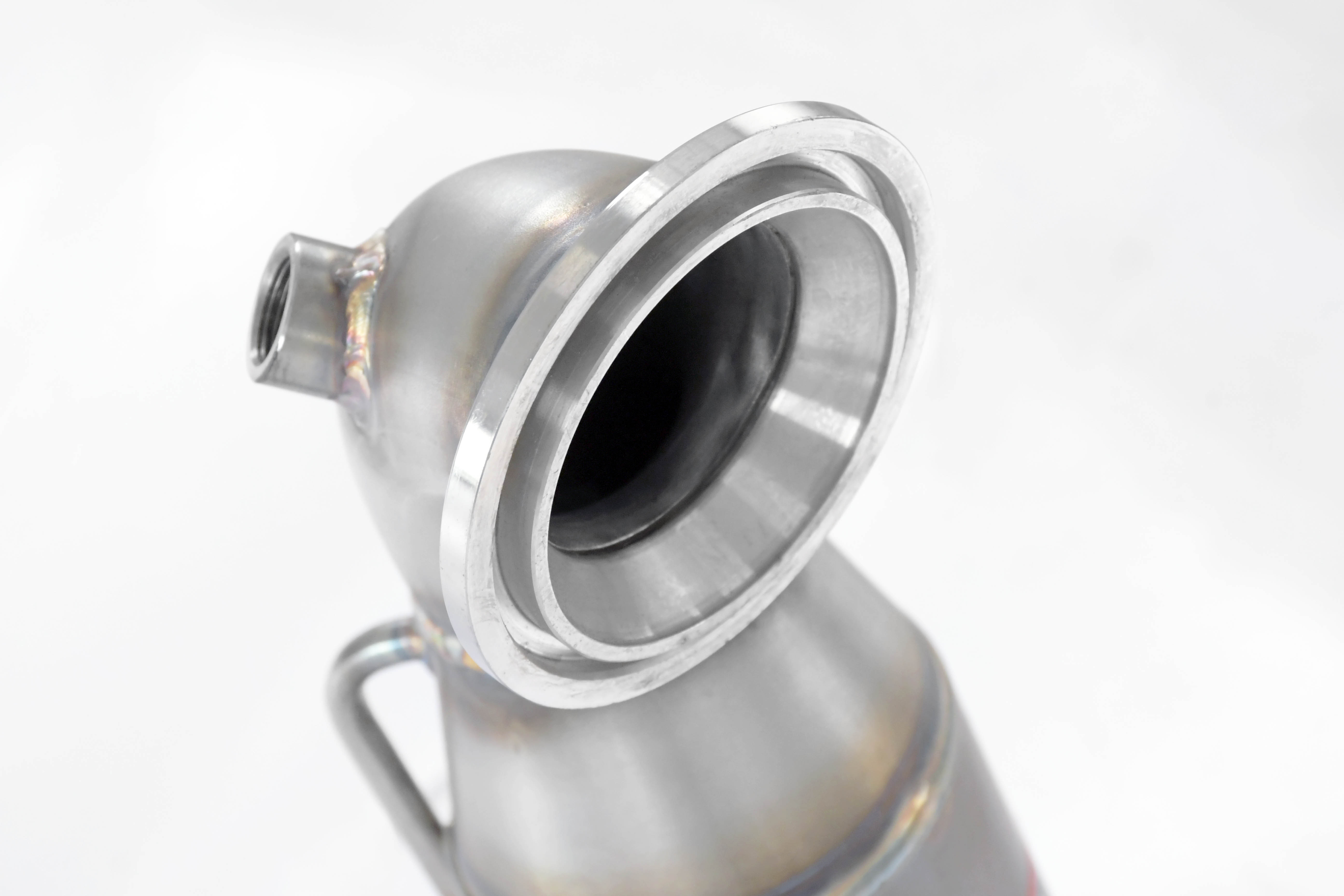 Downpipe con catalizador metalico 200CPSI Con tapones para los sensores