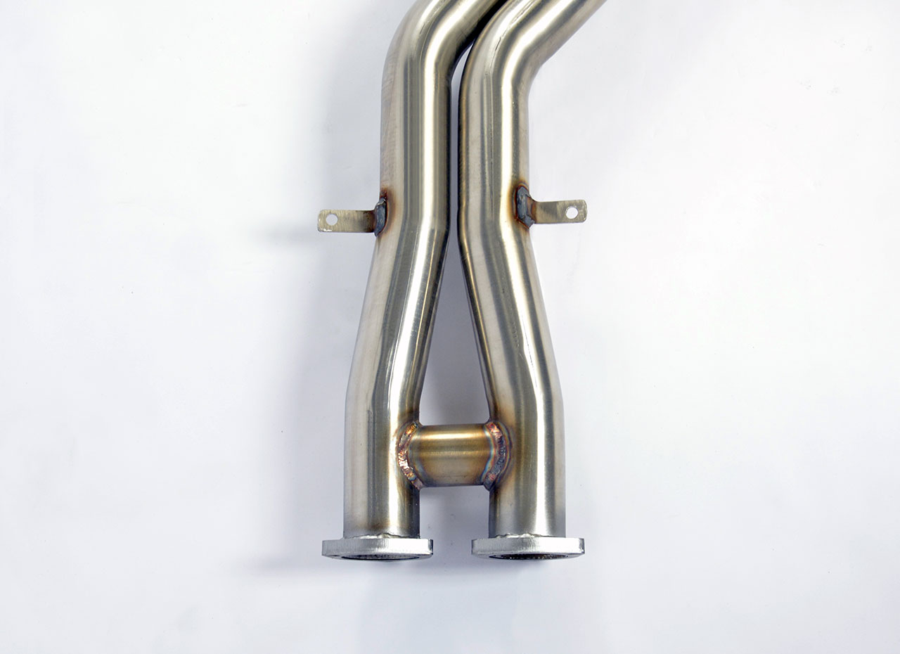 Centre exhaust Twin Pipe - non resonated