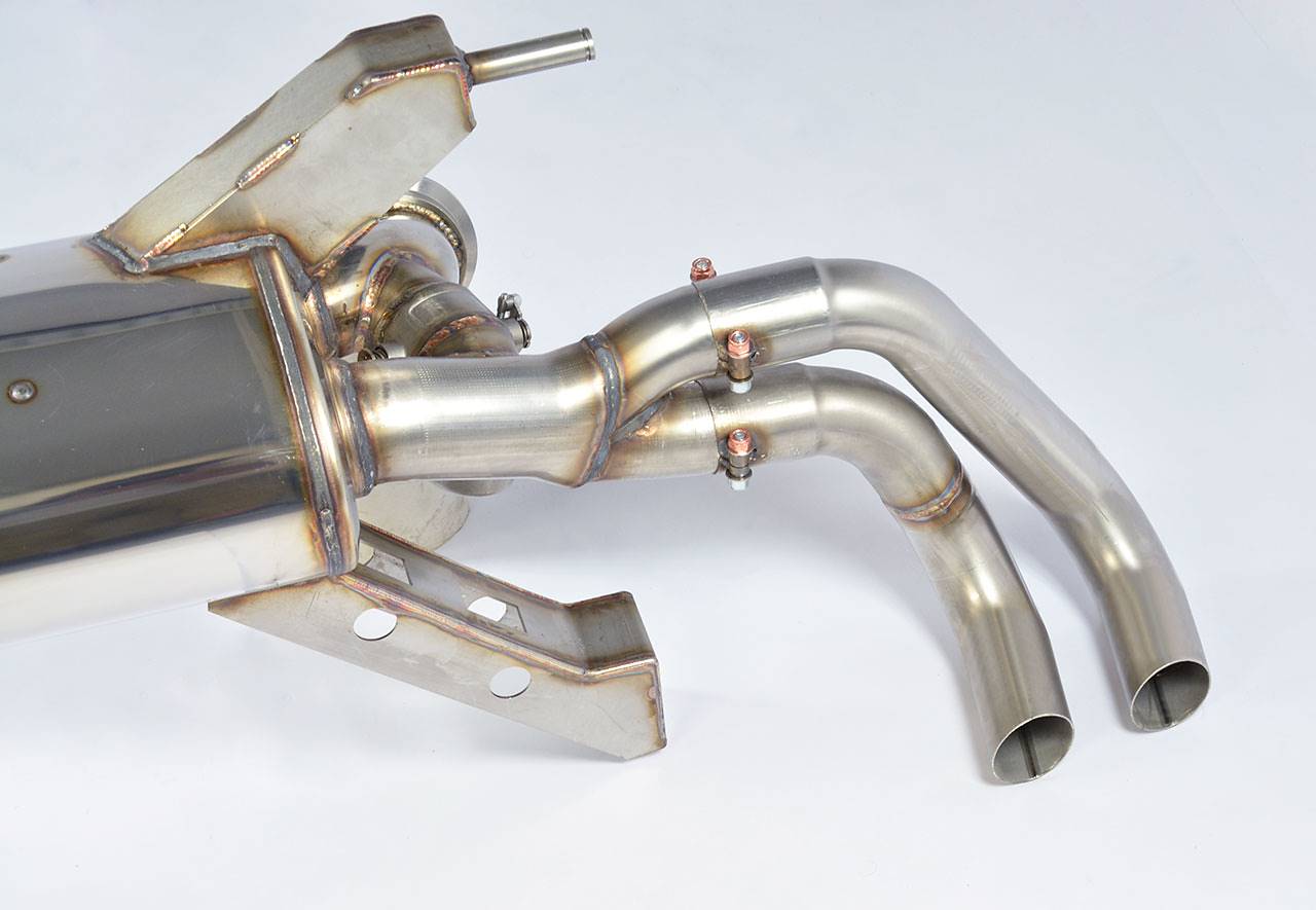 Rear exhaust with valves Right - Left 4 exits (Deletes the stock, secondary catalytics - fits to the stock endpipes) <strong><span style=color:#ea0000;>-14,0 Kg</span></strong>