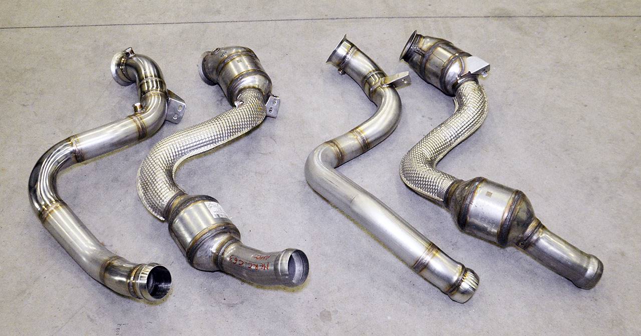 Downpipe kit Right + Left (Replaces catalytic converter)