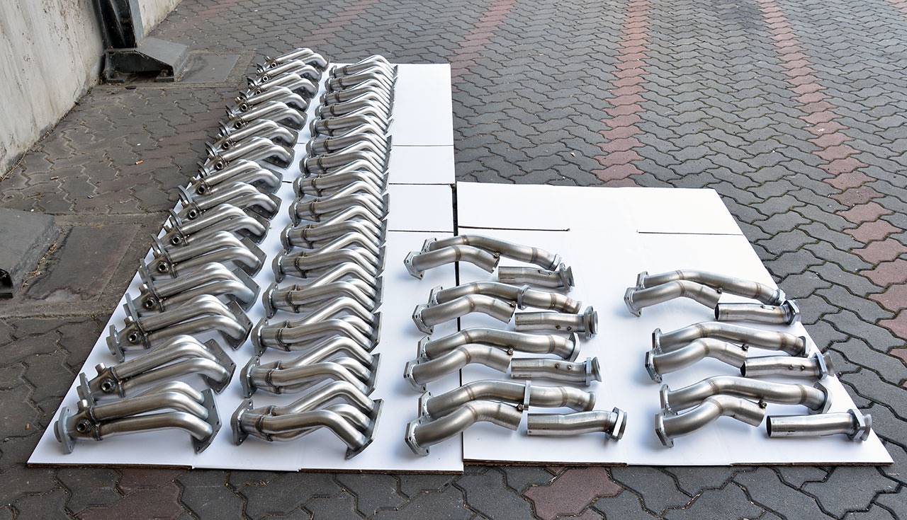 Manifold (Left / Right Hand Drive) 