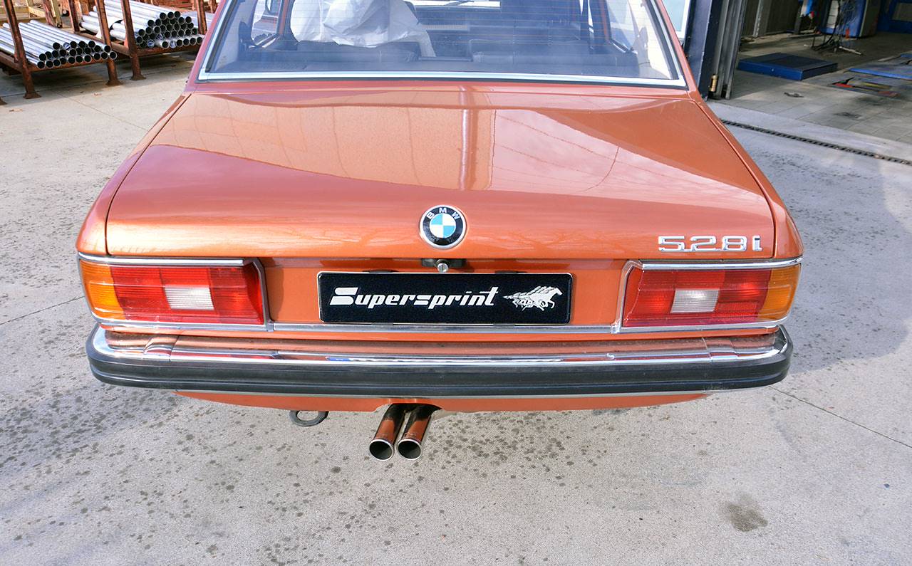 Rear exhaust OO54