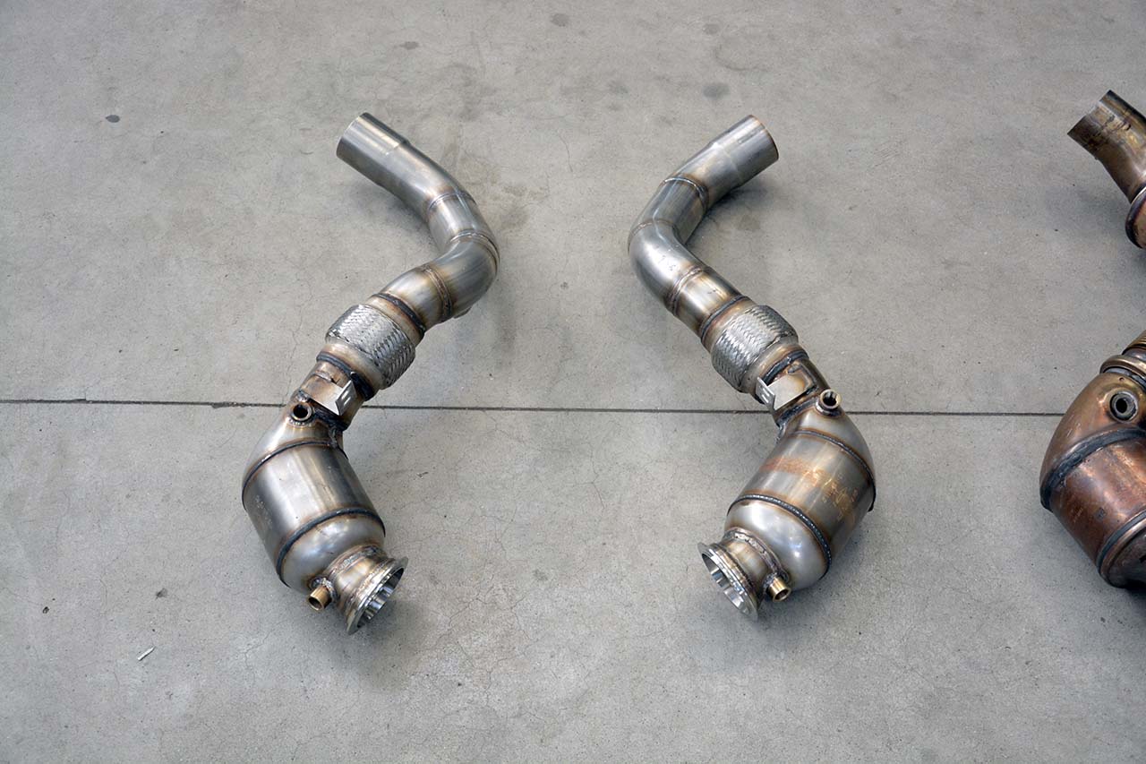Rohrsatz ab Turbolader + Sport Metallkatalysator Rechts Kompatibel mit den Serien ab-Kat Anlage