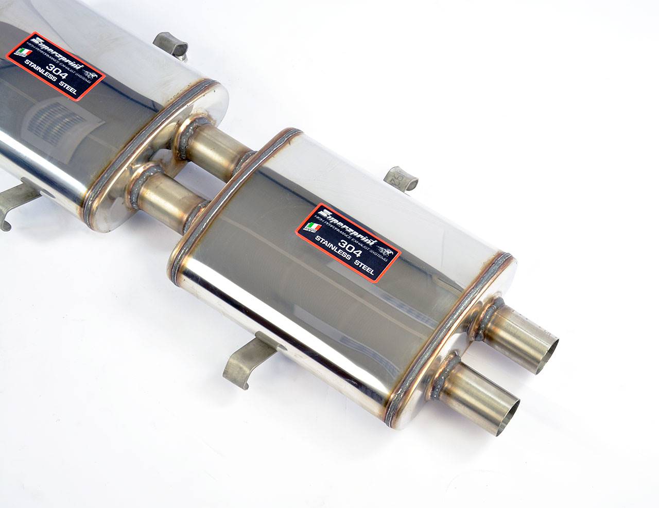 Front + centre exhaust Left (3 Silencers) Available on demand