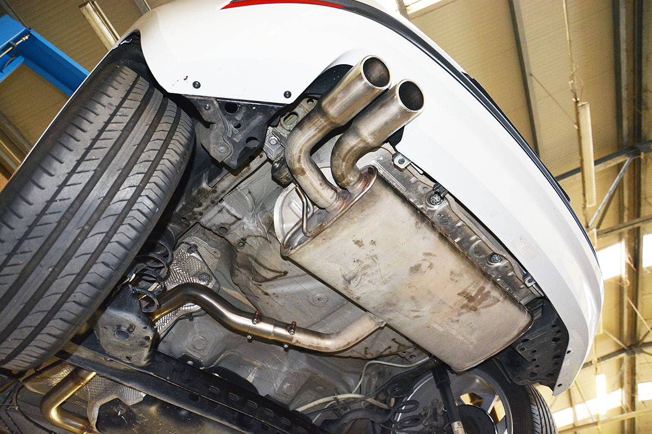 Tubo central (Replace OEM centre exhaust)