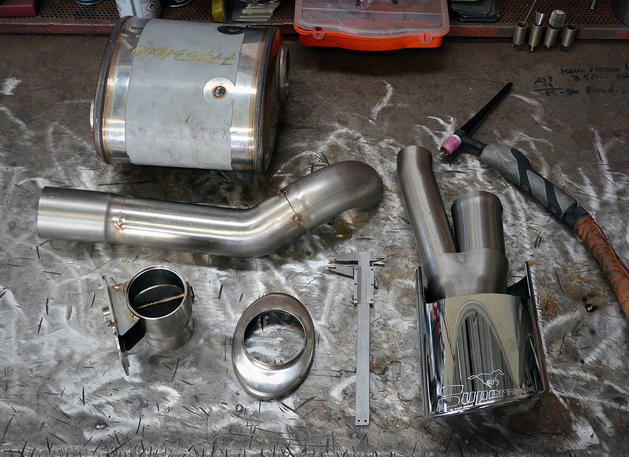 Silencieux arrière Gauche 150x105 avec valve