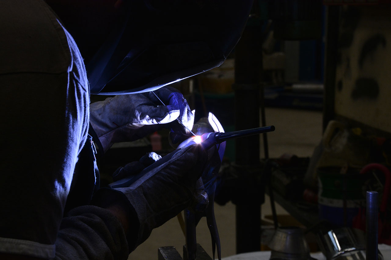 Коллектор Пр.-Лев. (Modification of the steering rack necessary)