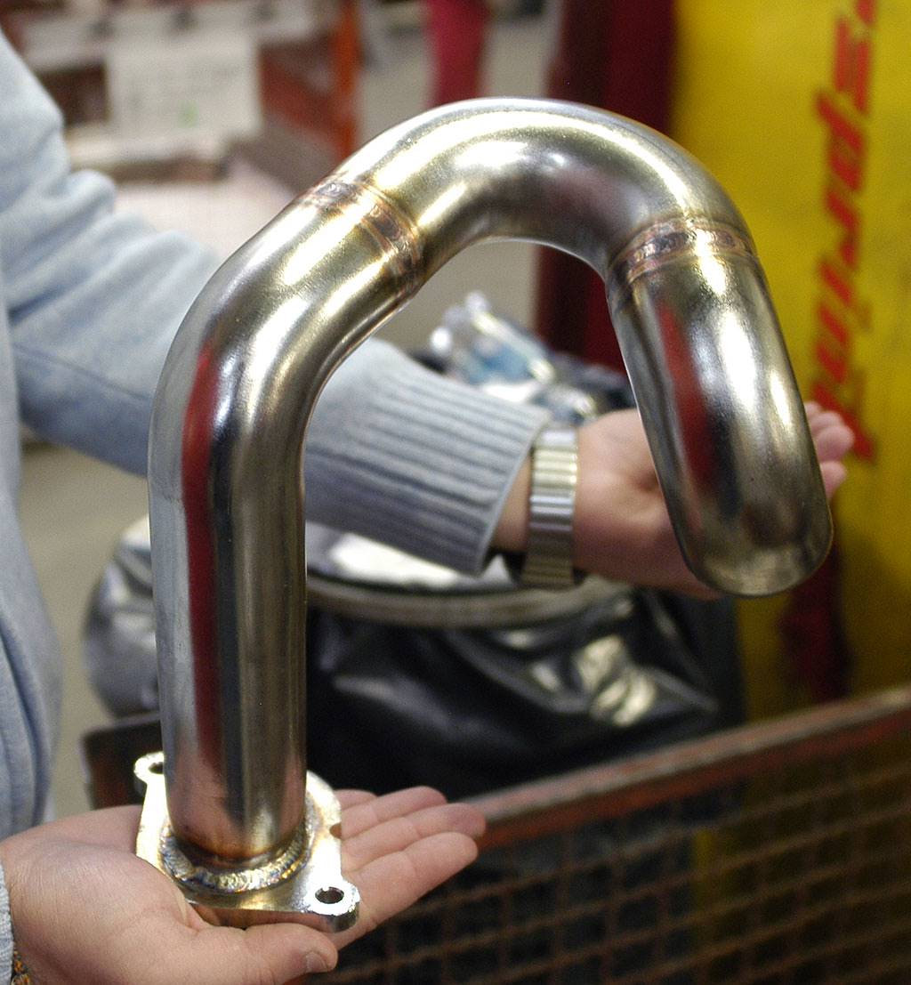 Manifold Right - Left (Left / Right Hand Drive)