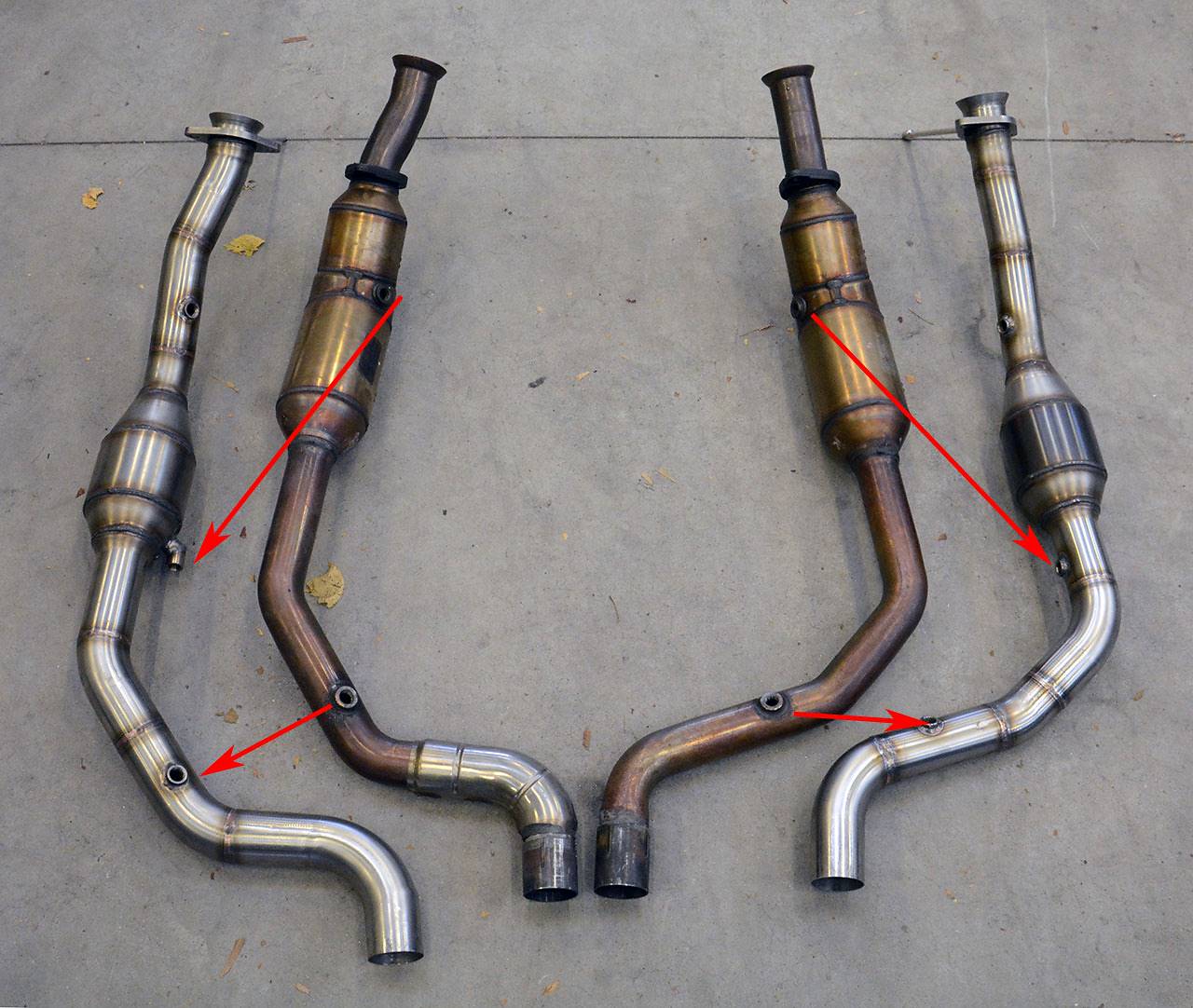 Front  Catalyseur métallique Droite